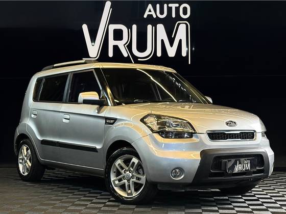 KIA SOUL 1.6 EX 16V GASOLINA 4P AUTOMÁTICO KIA SOUL 1.6 EX 16V GASOLINA 4P AUTOMÁTICO